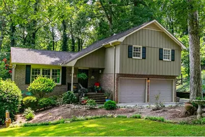 4932 Rock Haven Drive SW, Lilburn, GA 30047 - Photo 4