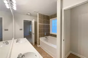 5945 Raventree Ct, Atlanta, GA 30349 - Photo 8