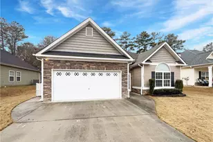 152 Autumn Glen Dr, Carrollton, GA 30117 - Photo 1