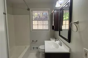 2264 Capehart Cir NE, Atlanta, GA 30345 - Photo 6