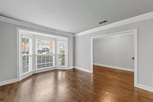 125 Mt Vernon Cir, Atlanta, GA 30338 - Photo 8