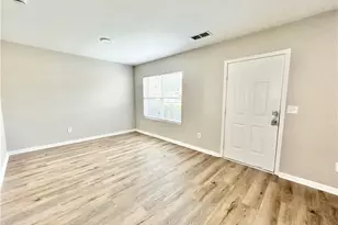 736 Wheel House Ln, Monroe, GA 30655 - Photo 2