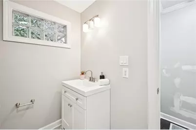 376 Pine Street NE, Marietta, GA 30060 - Photo 16