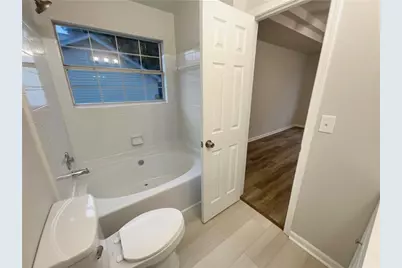 2015 Briar Ridge Way SW, Atlanta, GA 30331 - Photo 22