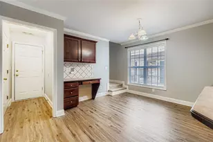 1790 Hickory Station Cir, Snellville, GA 30078 - Photo 10