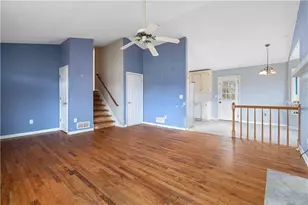 12 Creek Bend Ct SW, Cartersville, GA 30120 - Photo 6