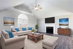 1016 Field View Dr, McDonough, GA 30253 - Photo 4