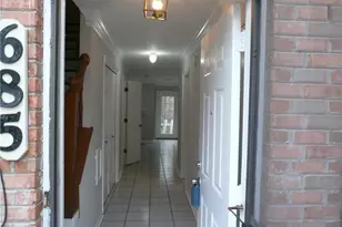 685 Coventry Township Ln, Marietta, GA 30062 - Photo 2