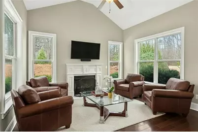 2607 Lulworth Lane, Marietta, GA 30062 - Photo 18