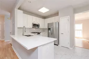 3418 Rose Arbor Ct, Atlanta, GA 30340 - Photo 2