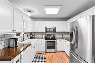 93 4th St, Emerson, GA 30137 - Photo 14