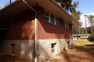 1939 Shepherd Cir SW, Atlanta, GA 30311 - Photo 6