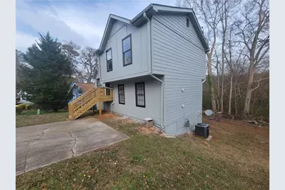 1085 Mainstreet Valley Drive, Stone Mountain, GA 30088 - Photo 4