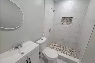 1085 Mainstreet Valley Dr, Stone Mountain, GA 30088 - Photo 20