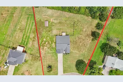 113 Richmond Drive, Carrollton, GA 30117 - Photo 2