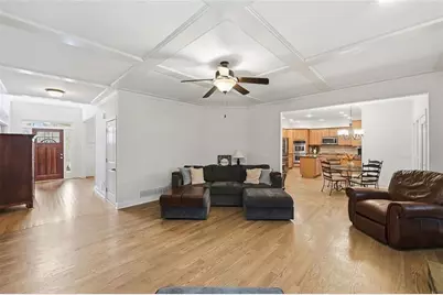 306 Crown Court, Canton, GA 30115 - Photo 18