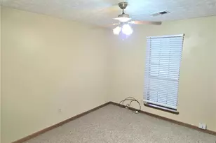 399 Sir Winston Ct, Jonesboro, GA 30238 - Photo 6