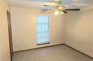 399 Sir Winston Ct, Jonesboro, GA 30238 - Photo 8