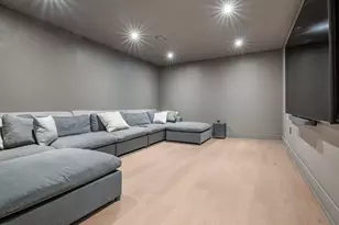 1007 Somerset Dr NW, Atlanta, GA 30327 - Photo 36