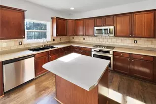 832 Brampton Way, Locust Grove, GA 30248 - Photo 2