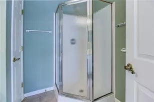 2191 Rockbridge Rd, Stone Mountain, GA 30087 - Photo 26