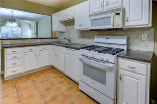 2191 Rockbridge Rd, Stone Mountain, GA 30087 - Photo 14