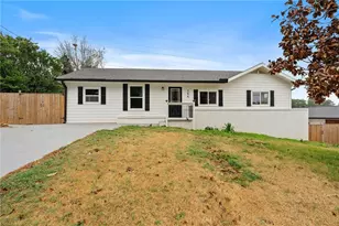 766 Longleaf Dr, Forest Park, GA 30297 - Photo 1