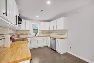 766 Longleaf Dr, Forest Park, GA 30297 - Photo 10