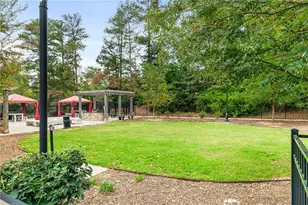 795 Hammond Dr, Atlanta, GA 30328 - Photo 38