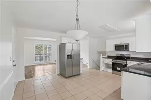 5214 Parkside Dr SE, Conyers, GA 30094 - Photo 6