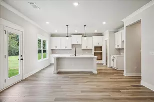 368 Scarlett Rose Way, Hoschton, GA 30548 - Photo 10