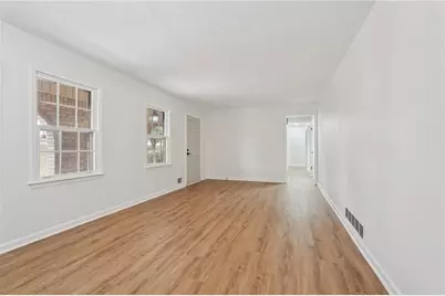 2576 Ashworth Lake Road, Snellville, GA 30078 - Photo 6