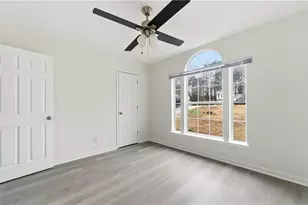 2670 Ivydale Ct SW, Atlanta, GA 30311 - Photo 18