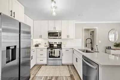 1081 Secret Trail, Sugar Hill, GA 30518 - Photo 14