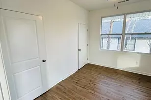 25 4th St, Gainesville, GA 30504 - Photo 6