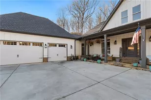 2312 Allison Way, Loganville, GA 30052 - Photo 4