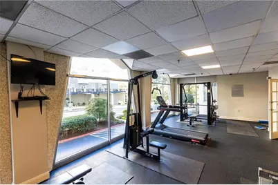 2479 Peachtree Road NE #1010, Atlanta, GA 30305 - Photo 24