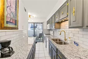 2685 Meadowlawn Dr SE, Marietta, GA 30067 - Photo 10