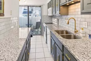 2685 Meadowlawn Dr SE, Marietta, GA 30067 - Photo 16