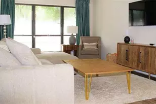 2685 Meadowlawn Dr SE, Marietta, GA 30067 - Photo 10