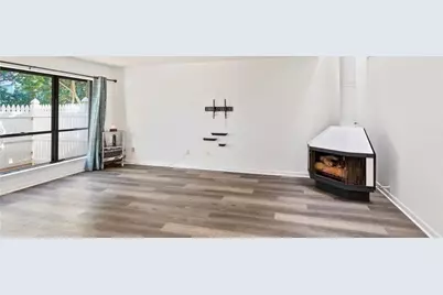 2685 Meadowlawn Drive SE, Marietta, GA 30067 - Photo 6