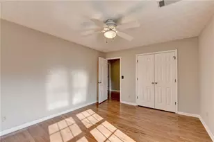 1954 Split Rail Ct, Marietta, GA 30068 - Photo 32