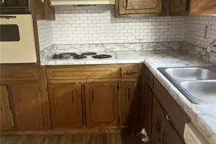 1336 White Oak St SE, Conyers, GA 30013 - Photo 2