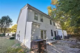 6080 Camden Forrest Cove, Riverdale, GA 30296 - Photo 10
