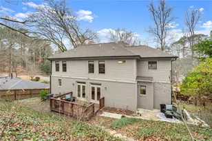 1851 Fern Creek Ln NE, Atlanta, GA 30329 - Photo 40