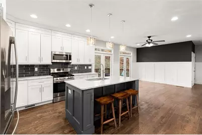 1851 Fern Creek Lane NE, Atlanta, GA 30329 - Photo 16