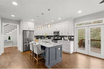 1851 Fern Creek Lane NE, Atlanta, GA 30329 - Photo 14