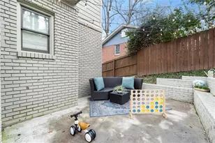 1851 Fern Creek Ln NE, Atlanta, GA 30329 - Photo 10