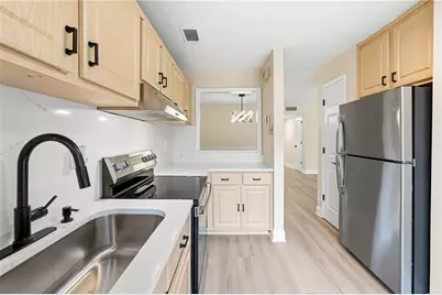 109 Cumberland Court SE, Smyrna, GA 30080 - Photo 10