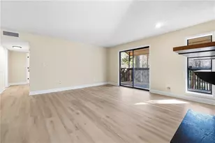 109 Cumberland Ct SE, Smyrna, GA 30080 - Photo 6